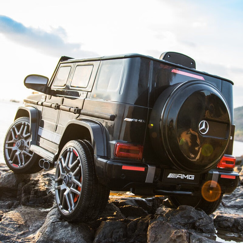 Детский электромобиль LeWeiPu Mercedes-Benz AMG G63, полноприводный, с пультом управления, черный