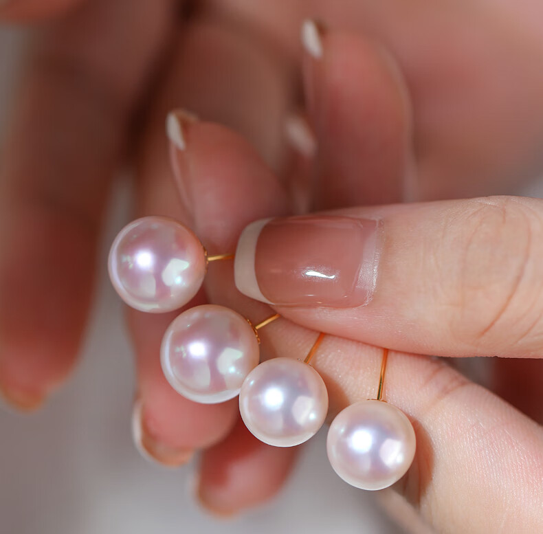 Daimi 18K Gold Round Bead, 10-11mm Minimalist Series Freshwater Pearl Stud Earrings, Mother's Day Gift for Girlfriend Or Wife 22