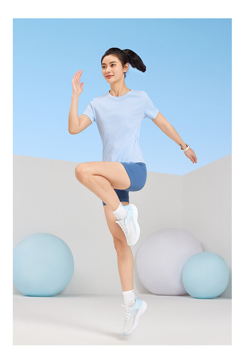 QIAODAN Women's Short-Sleeve T-Shirt, Summer Breathable Quick-Dry Round Neck Sports Running T-Shirt Top for Wome 16