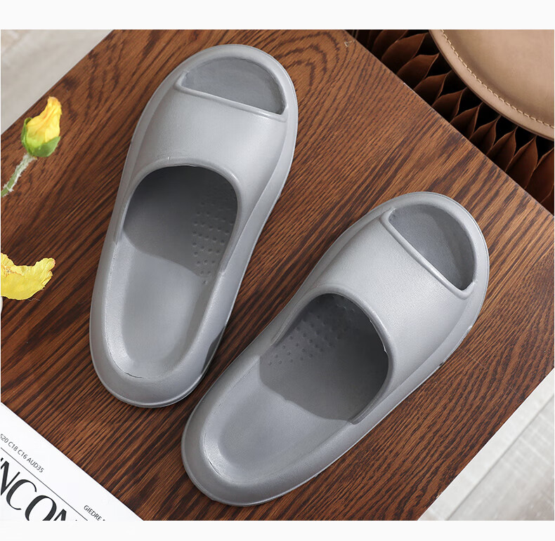 GUOLUOFEI Squishy Slippers for Men And Women, Summer Home Couple Bathroom Shower Outdoor Thick-Soled Sandals, White, Size 38-39 7