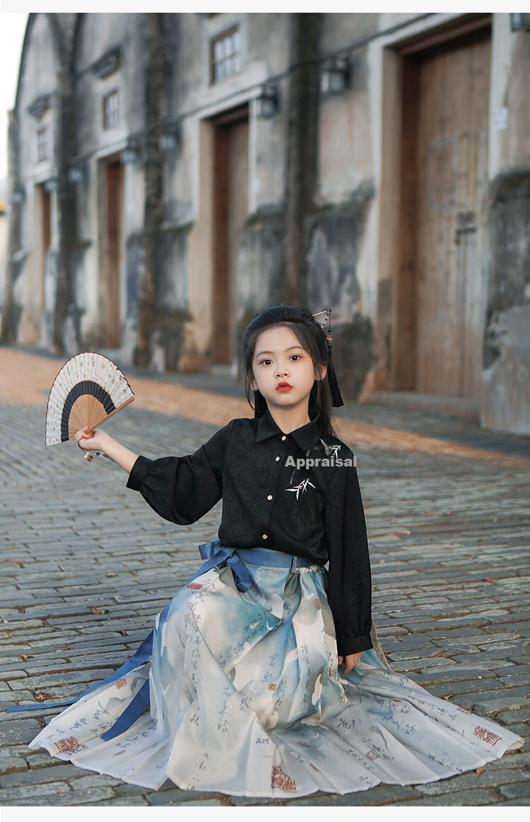 Qibo Girls' Spring 2025 New Chinese-Style Hanfu Top (Top Only), Ma Face Skirt, Ink-Style Top 3
