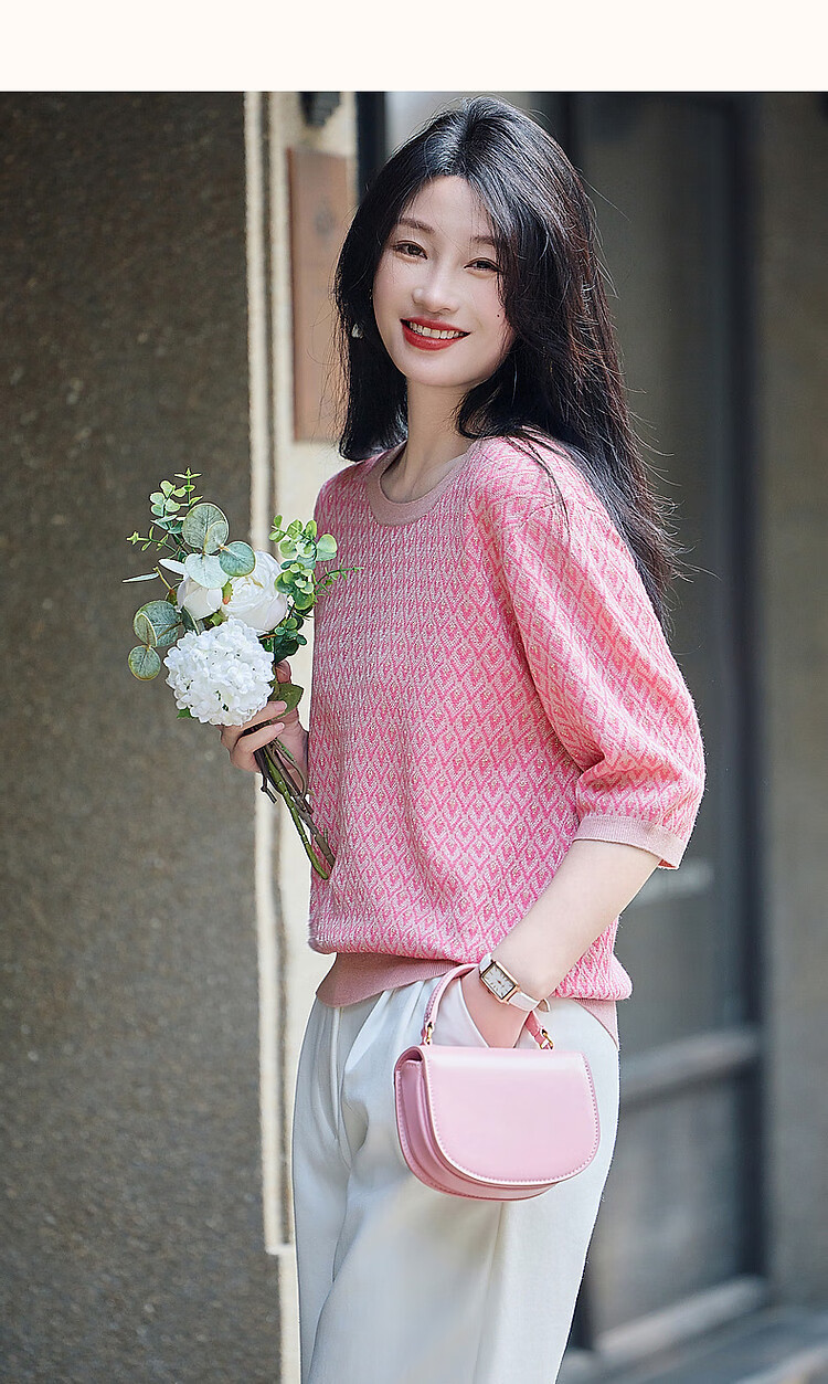 Dme [Dopamine Outfit] Summer New Girly Round Neck Diamond Pattern Knit Sweater, Golden Thread Jacquard Knitted Top for Wome 11