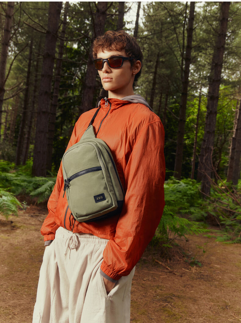 Xinxiuli Men's Chest Bag And Waist Pack, Fashionable Multifunctional Outdoor Chest Crossbody Bag, Birthday Gift, UD3*09005 Sports 9