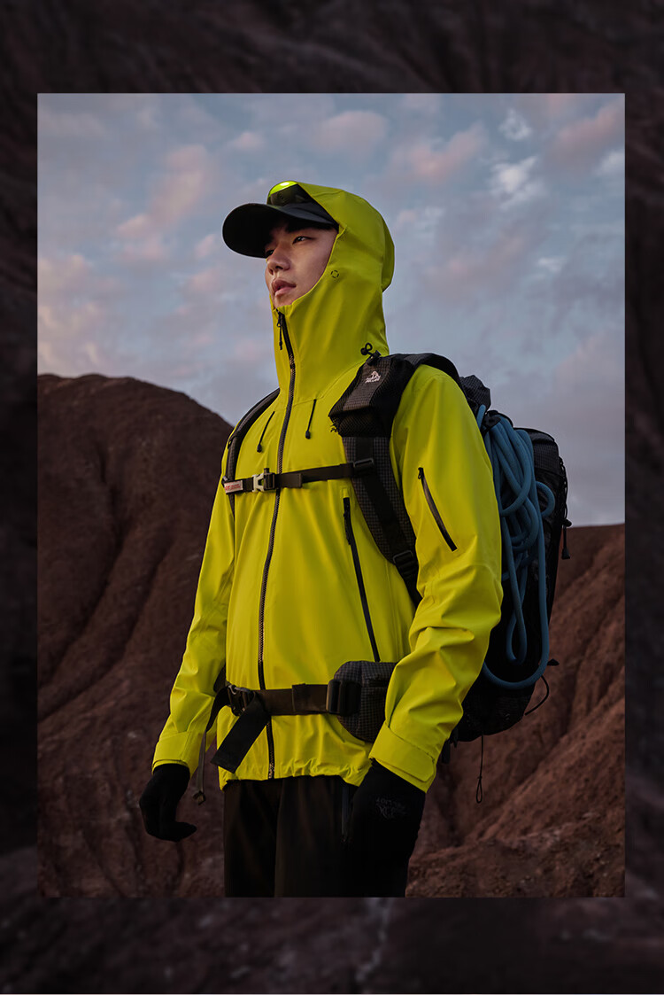 Pelliot [Yanke Pro] Hard Shell Jacket for Men And Women, Spring And Summer Waterproof Windproof Mountaineering Coat, Model 124301070 11
