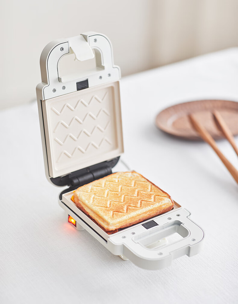 Olayks Instant Waffle Maker, Sandwich Maker, Breakfast Machine, Multifunctional Detachable And Washable Home Bread Toaster, Toast Maker, Small Electric Griddle 8