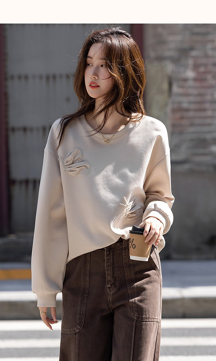 DME 350G Air Layer Spring 3D Butterfly Patch Beaded Loose Fit Flesh-Hiding Women's Sweatshirt 8