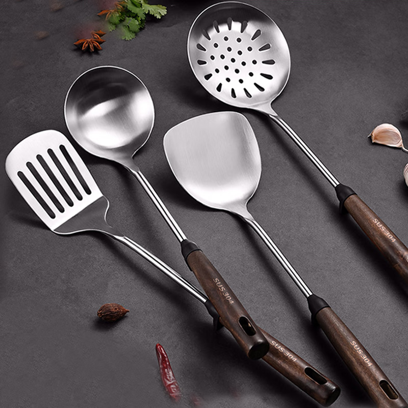 Canjiangjun 304 Stainless Steel Kitchen Utensil Set: Spatula, Soup Ladle, Strainer, Four-Piece Set with Hanging Pot Handle