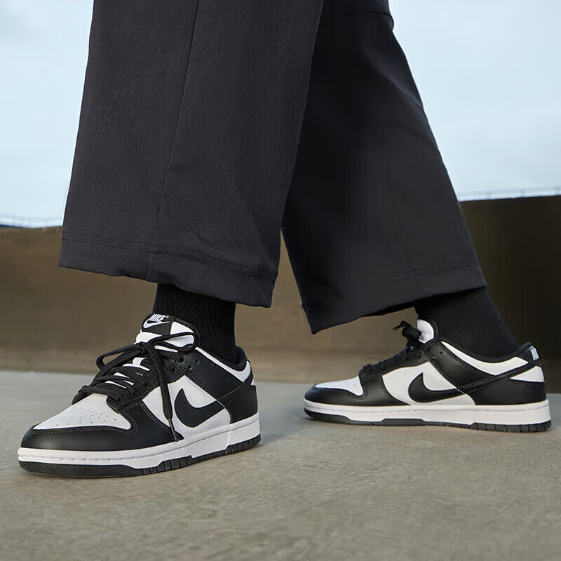 NIKE Women's Casual Skateboarding Shoes, DUNK Sneakers DD1503-101 White And Black, Size 35.5