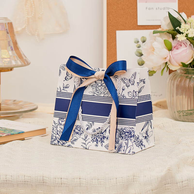 Ouliwen Gift Bags, Silk Handles, Set of 5, 18*16*10cm, Favor Bags, Children's Birthday Gifts, Storage Bags