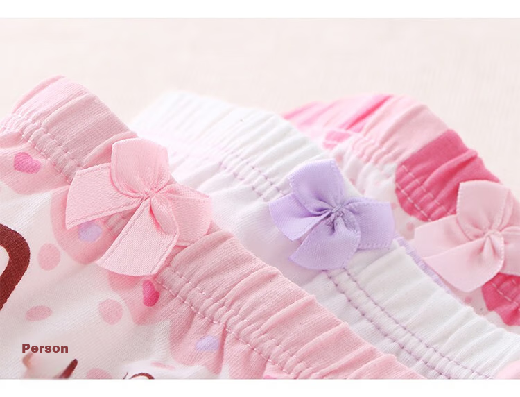 Hello Kitty Girls' Underwear, Children's Panties for Little Girls, 5-Pack Boyshorts And Shorts, KTN254 Floral Pattern, Size 155/3XL 3