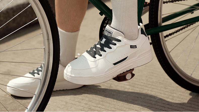 361° Men's Sports Shoes Spring Summer New Retro Leather Basic White Casual Sneakers 672616618-2 24