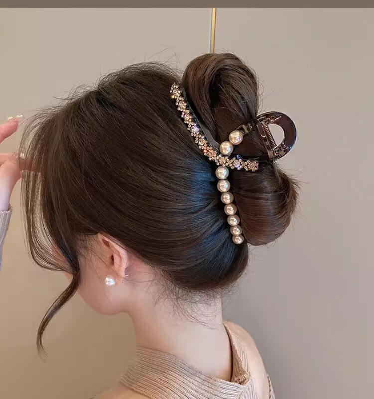 Dongyi Premium Hair Clip for Women 2026 High-End Back Hair Bun Claw Clip Shark Clip Hairpin Hair Accessory Birthday Gift 6