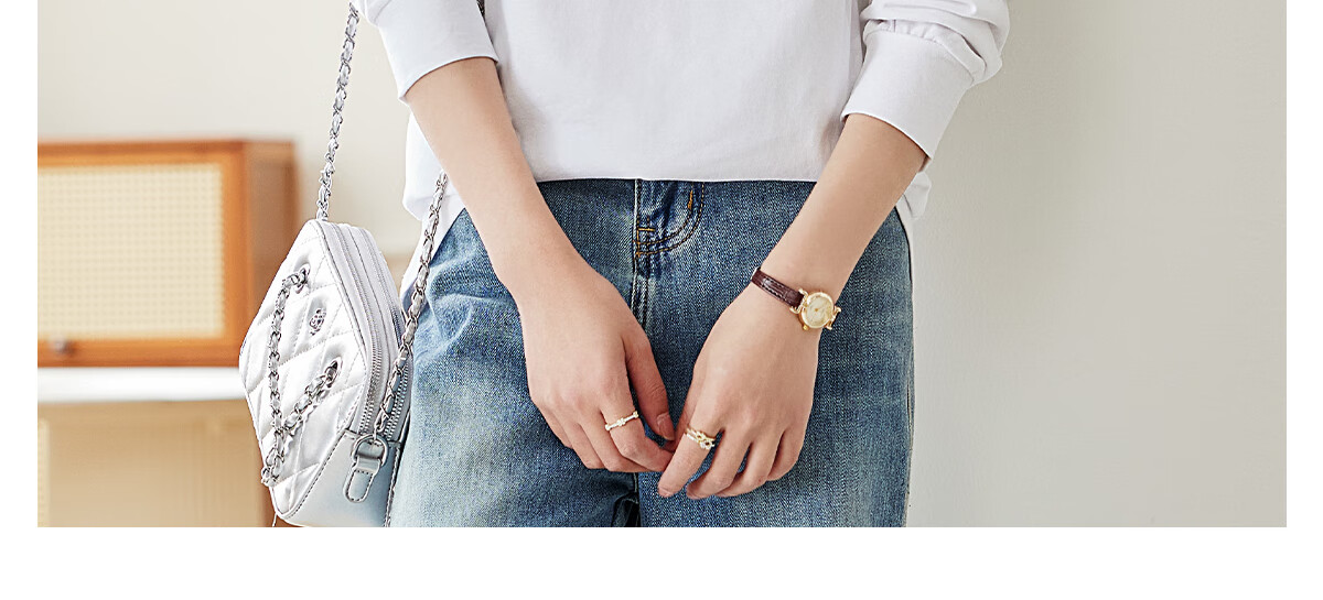 PinCai Long-Sleeve T-Shirt for Women, Classic Loose-Fit Base Layer, Stylish Niche Top for Inner Wear P12KE1855 38