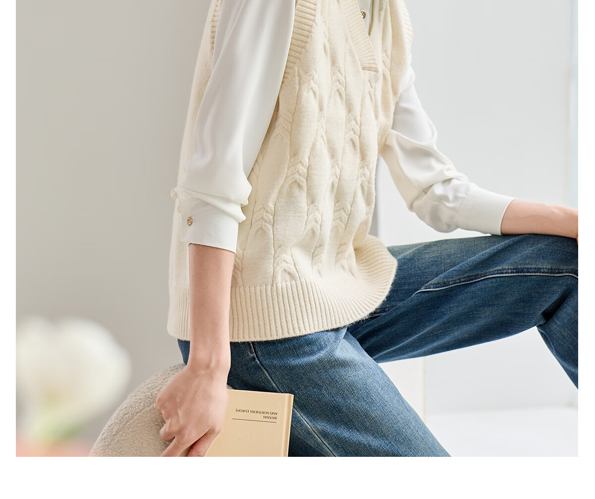 Chushen Women's Fashion V-Neck Layered Knitwear Versatile Solid Color Knit Vest Sweater S143Z5001 13