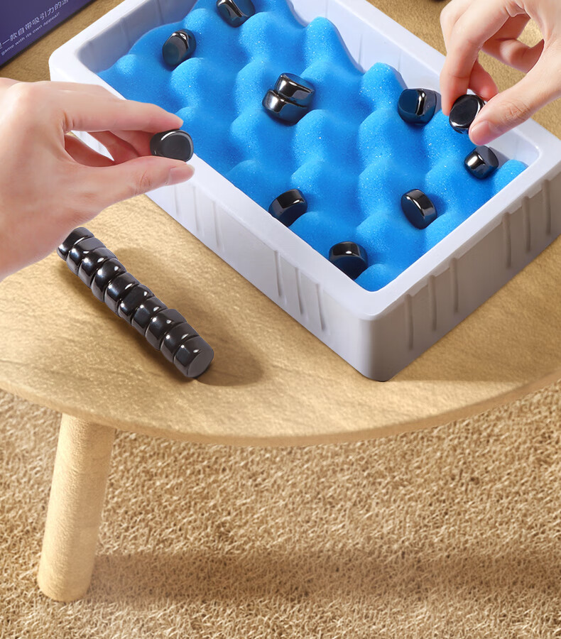 Hongqu Magnetic Minefield Board Game with 30 Magnets, Interactive Battle Training Tabletop Game, Educational Toy for Childre 3