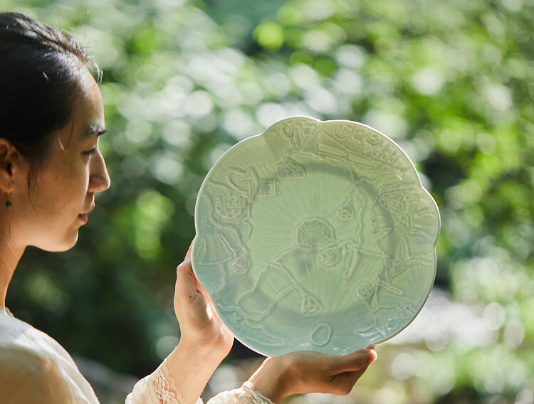 Magolont He and Qinglian Light Luxury Tableware Set Underglaze Color Tableware Bowl Plate Yingqing Embossed 36-Piece 6-Person Dinnerware Set 21