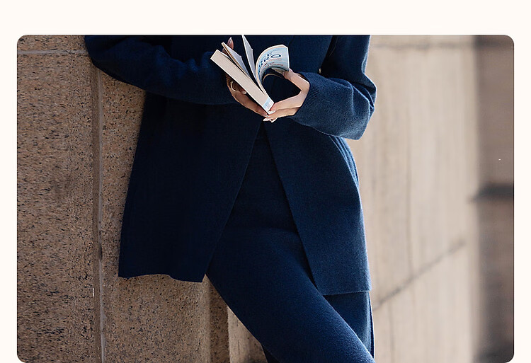 Dme [Xianzhi Qiuguang] Spring And Autumn New Lazy French-Style Set, Fleece Yarn, Relaxed Fit, Concealing Knit Two-Piece Set for Wome 5