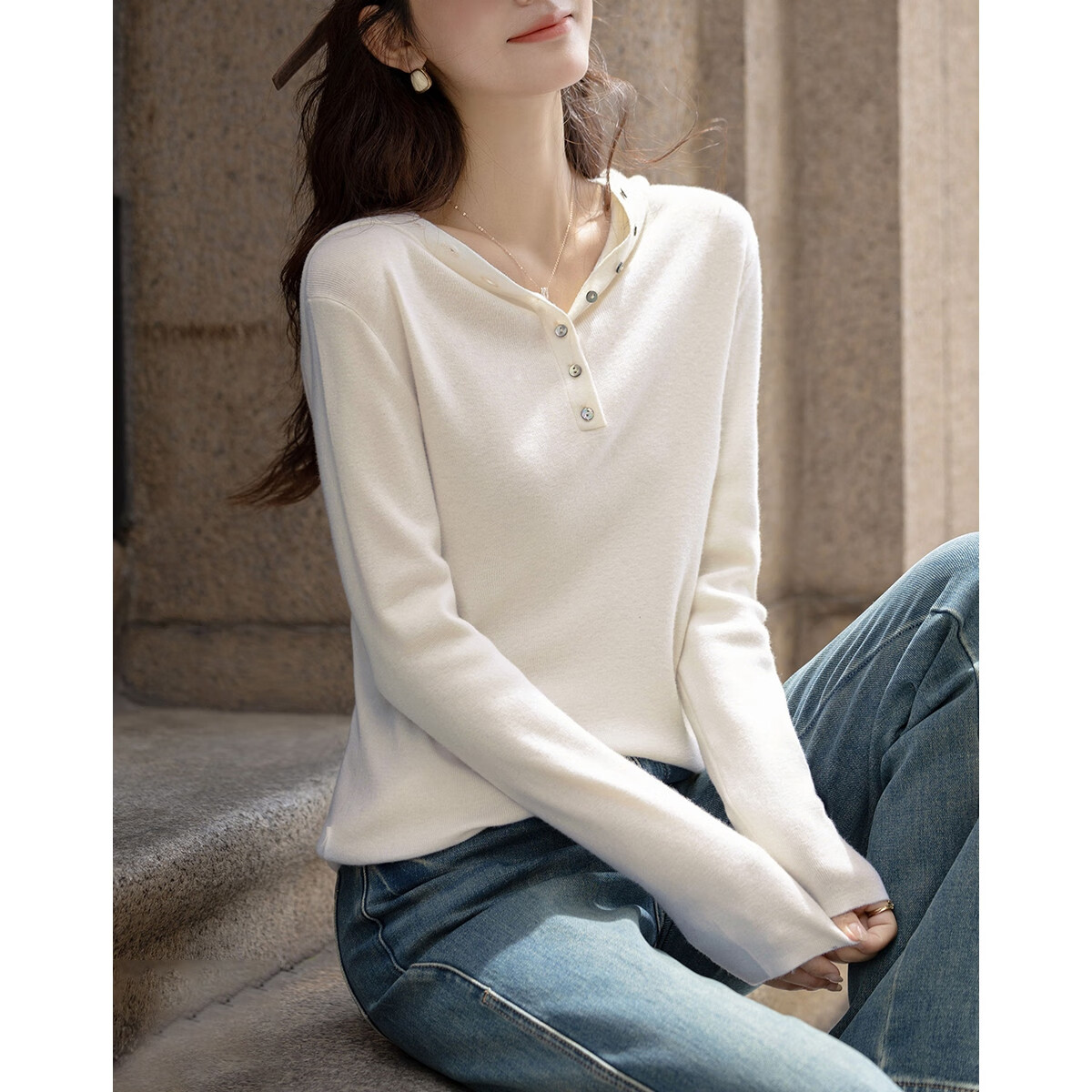 Demana Plush 100% Wool Autumn Simple Style Hooded Shell Button Stretch Knit Sweater for Women