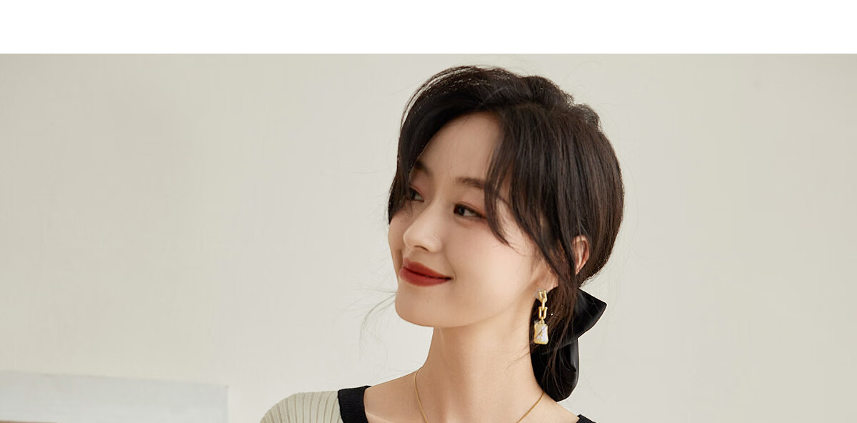 PinCai Women's Knit Sweater, Early Autumn Round Neck Bow Embroidery Knit Top, Slim-Fit Base Layer Sweater P143Z3009 59