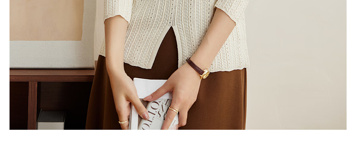 PinCai Women's Knit Sweater, Spring And Autumn Thin Style, Niche V-Neck Split Knit Top, Loose Inner Layer Base Shirt P143Z3008 40