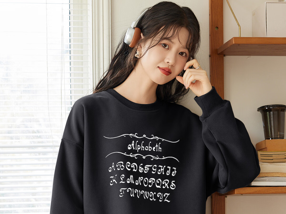 Halo Queen Women's Sweatshirt, Spring And Autumn Round Neck, Letter Print, Fashionable Versatile Comfortable Casual Pullover Top, New Product H143W1028 62