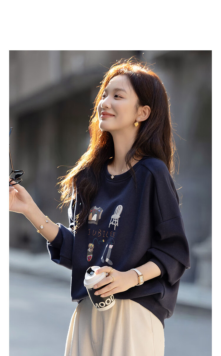 Demana 350G Brushed Air Layer Winter Warm Korean Style Embroidered Long Sleeve Loose Sweatshirt for Women 2