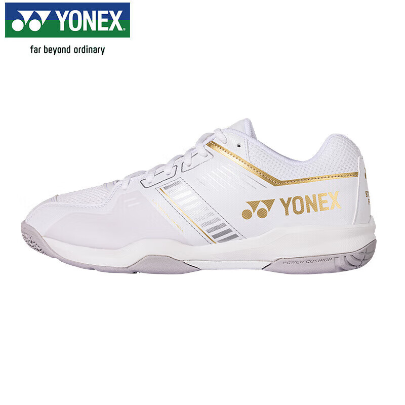 YONEX...