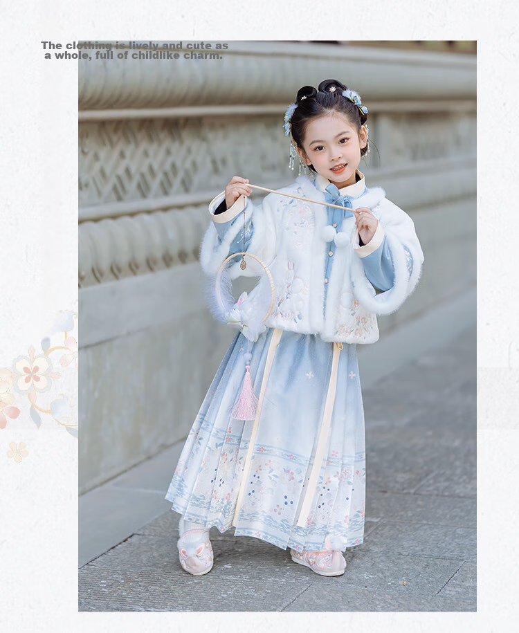 Qibo Girls' New Year Outfit, Winter Children's Hanfu, 2026 New Style Ming Dynasty Greeting Costume, Moon White Star, Size 100 15