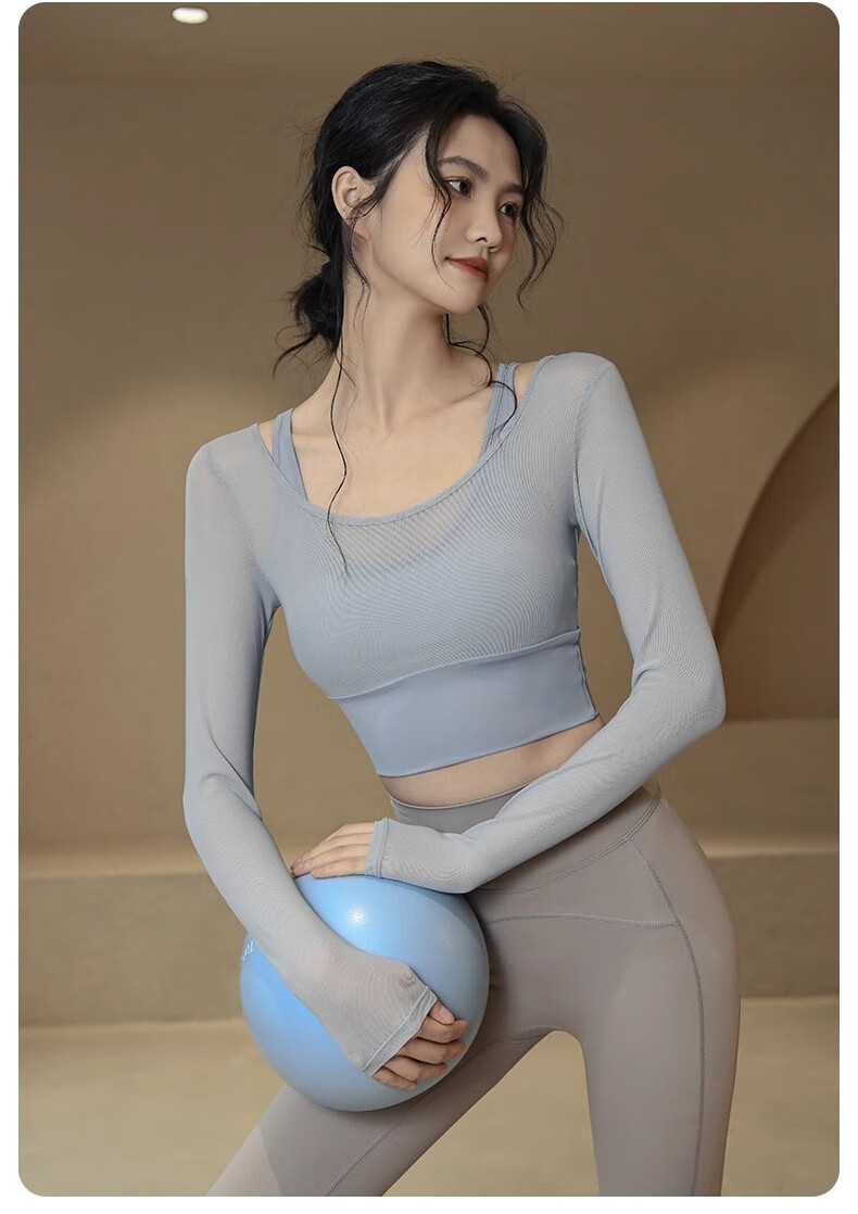 ACKDCS Stylish Yoga Top for Women, Spring New Style with Chest Pads, Sports Tennis Shock-Absorbing Long Sleeve Pilates Fitness Wear 12