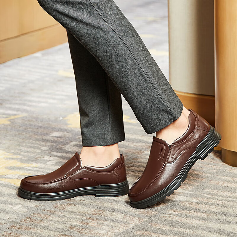 Connai Men's First Layer Cowhide Business Casual Slip-On Comfortable Commuter Office Leather Shoes Black Rubber Sole Size 41