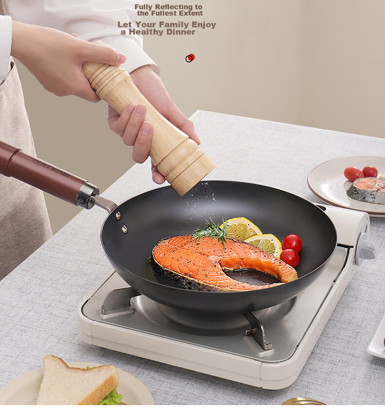 RIVER LIGHT Japanese Imported Cookware Set, Cast Iron Wok for Home Cooking, 33cm + 28cm Steak Pan, Flat Bottom Pan, Non-Coated Iron Pan, Compatible with Induction And Gas Stoves 9