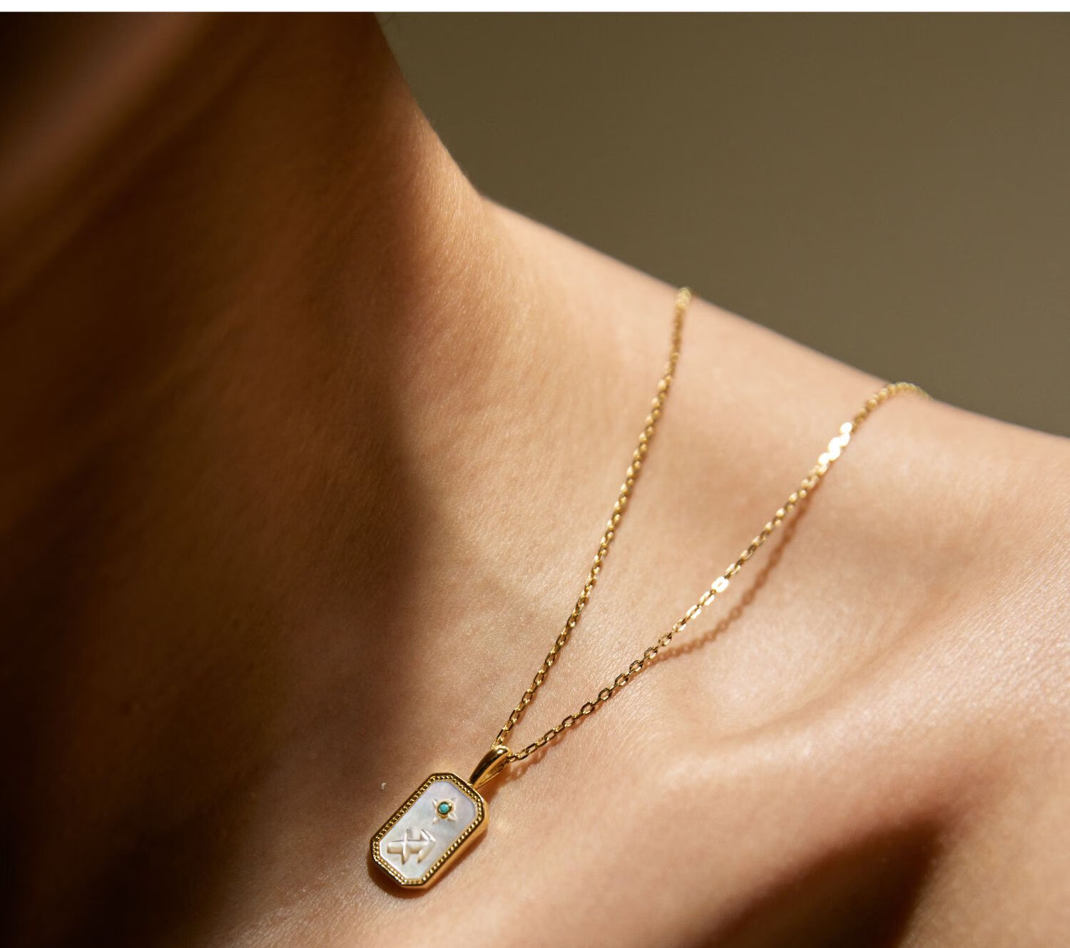 Arsis Embossed 12 Constellations Necklace, Original Design, Exquisite And Fashionable, Versatile, Birthday Gift for Girlfriend, Sagittarius 21