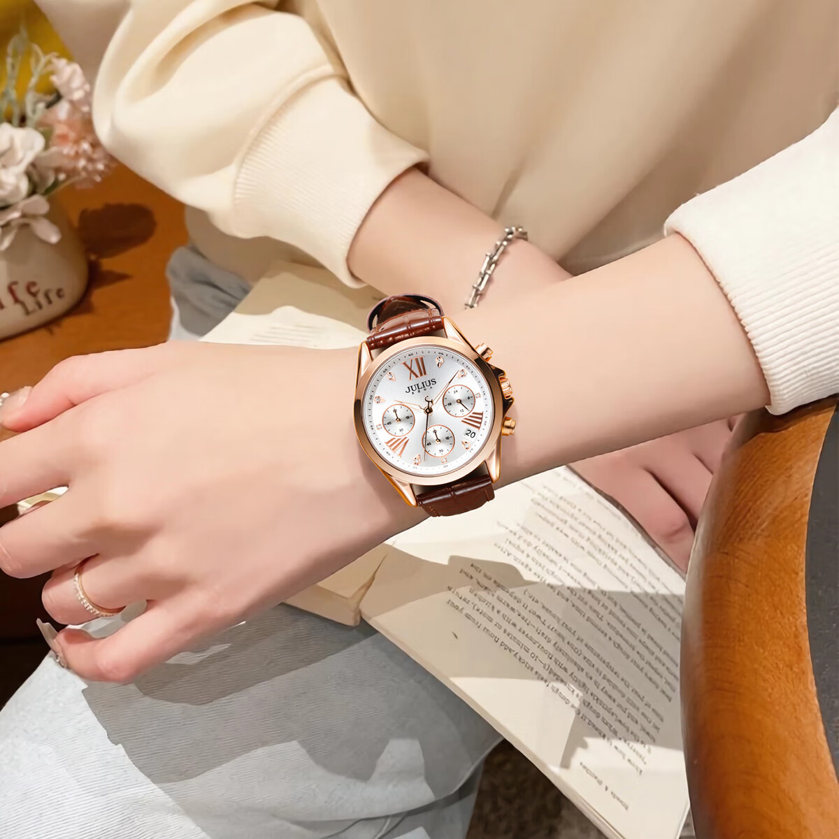 Julius Women's Watch with Calendar, Multifunctional Elegant Diamond-Studded Quartz Watch, Waterproof Ladies' Wristwatch, Brown JA-1482C