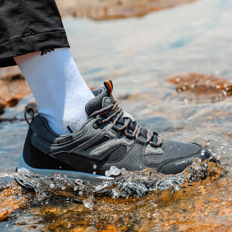 HUMTTO Waterproof Hiking Shoes, All-Season Low-Top Men's Non-Slip Trekking Shoes, Outdoor Casual Men's Footwear, Dark Gray, Size 44