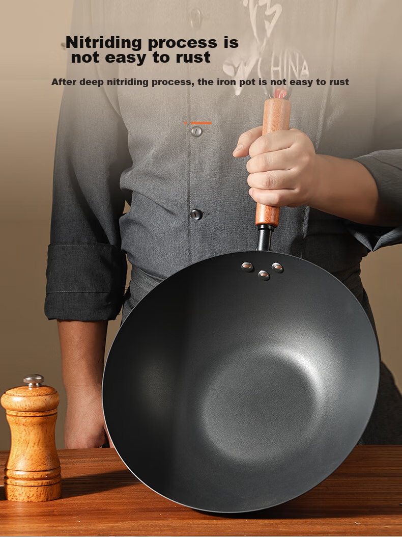 Yantiejiang Iron Wok with Titanium, Non-Coated Non-Stick Frying Pan, Authentic Household Use, Preheated, Suitable for Induction And Gas Stoves, 30cm 5
