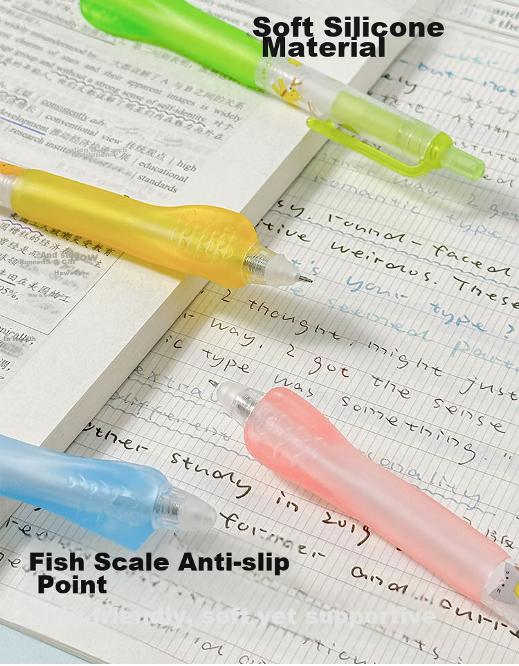 Sannianerban & Bifangshuo Zhengzhi Jiaobu Soft Grip Erasable Gel Pen, 0.5mm, Stylish Design for Students, Retractable Gel Pen with ST Tip, Black Ink, Small Size, Black - Cat Head (Pink) 5