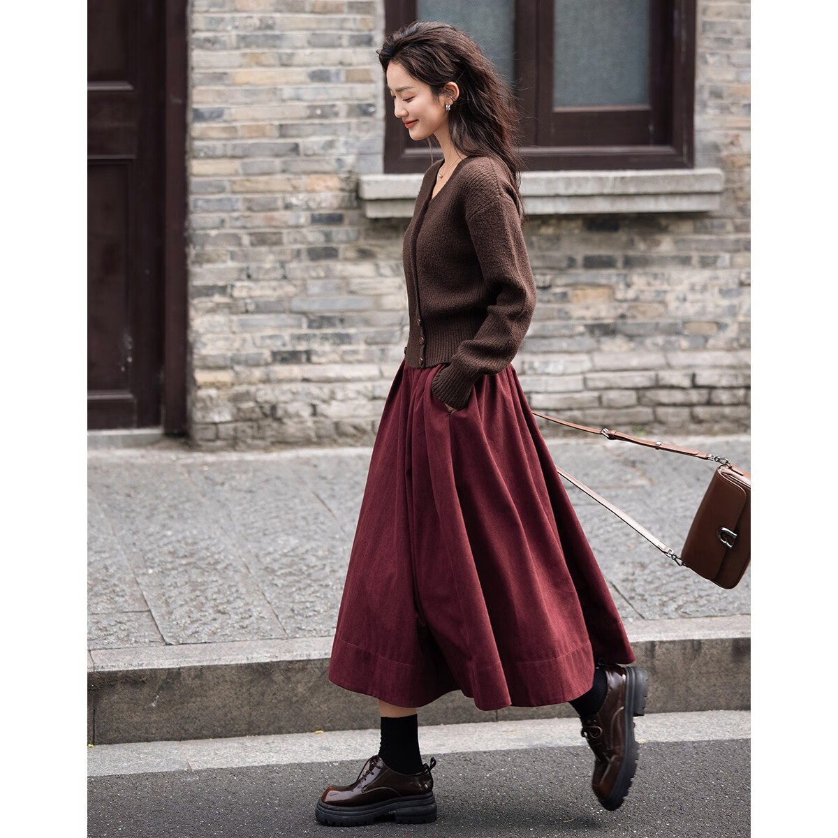 Dme [Crimson French Midi Skirt], Waist Symmetrical Pleated Sharp Long Skirt, Crimson, L