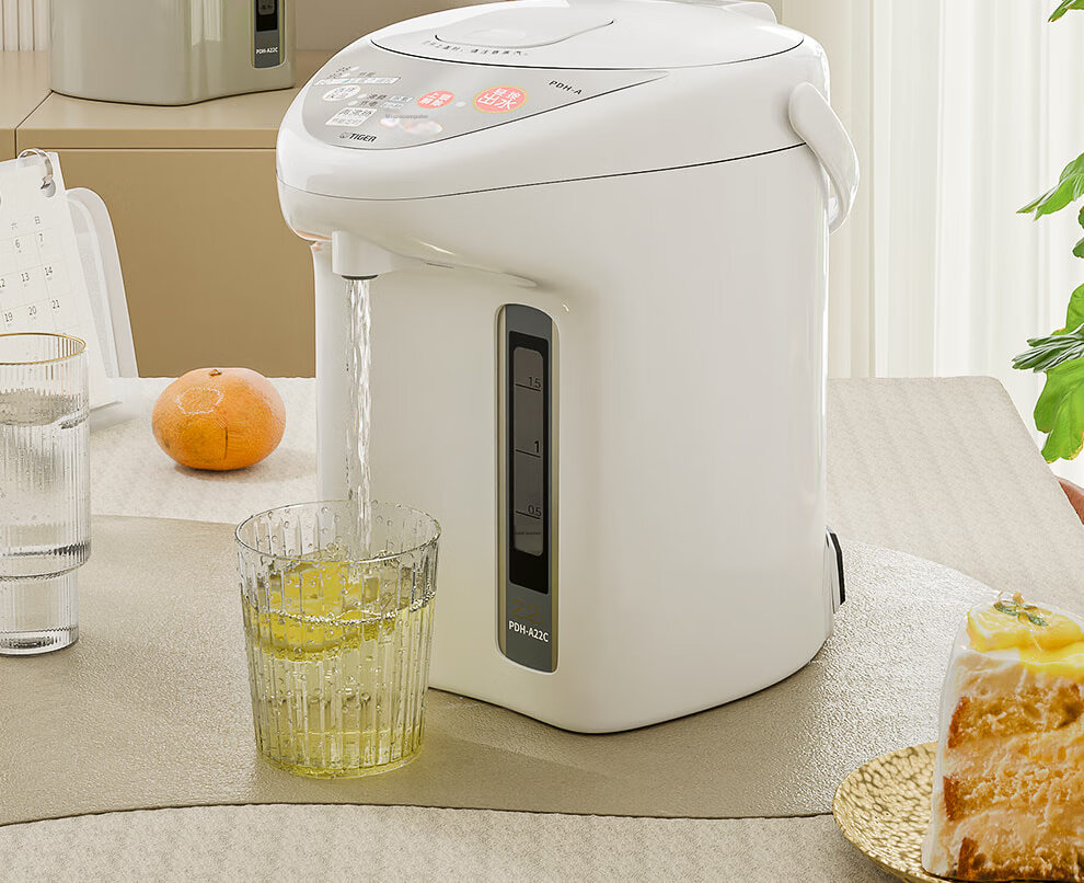 TIGER Electric Kettle, Smart Timer with 3 Temperature Settings, Anti-Drip Electric Kettle PDH-A22C 2.2L Electric Kettle Camel Color CU 2