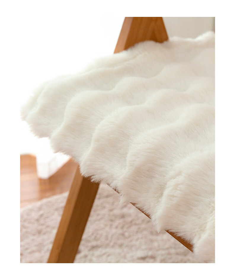 GREAT LIFE Winter Plush Car Seat Cushion, Internet-Famous Butt Pad, Rabbit Fur Plush, Warm Dining Chair Pad, Office Long-Sitting Seat Cushion, Beige 6
