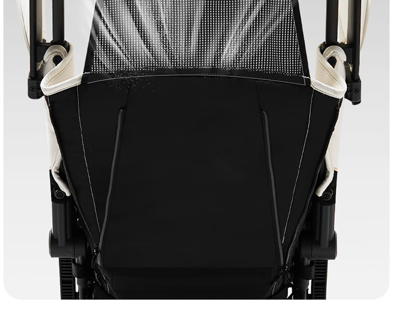Gb Pocket Car® Stroller, Carry-On, Lightweight, Foldable, with Shock Absorption, Suitable for Babies 6 Months to 3 Years Old, Milk White 18