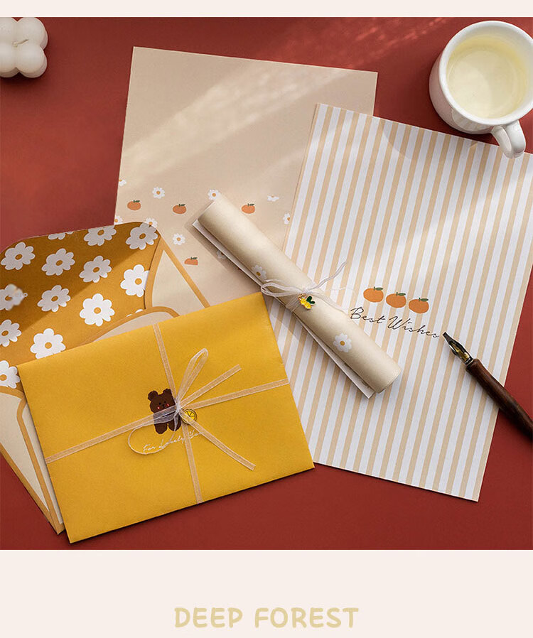 Shiluode Letter Paper And Envelopes for Students And Teachers, B5 Size, Children's Home Letters, Confession Letters, Small Clear Ribbon Pendant, Beautiful Set, 4 Sheets of Letter Paper, 2 Envelopes 9