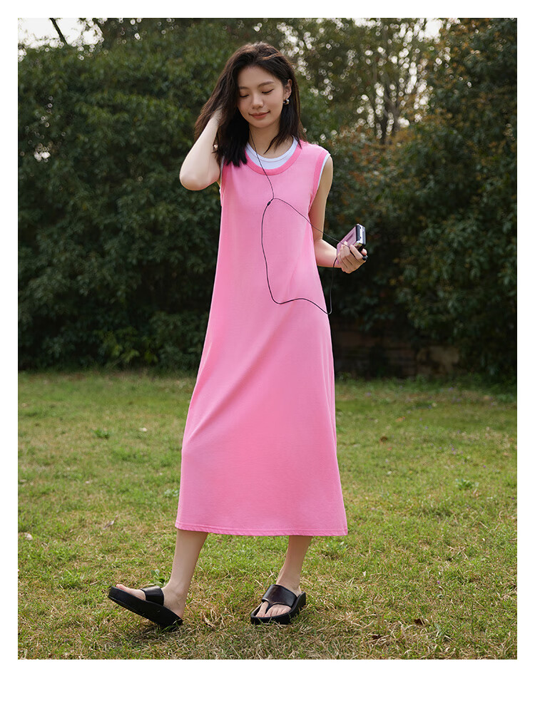 Dme Faux Two-Piece Powder White Contrast Color Long Dress, Round Neck, Sleeveless, Versatile Knitted Long Dress 1