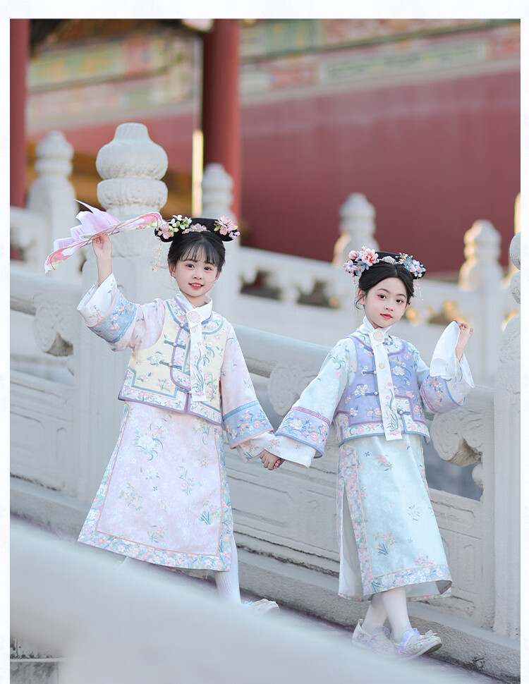 Qibo Girls' Cheongsam, Spring And Autumn Mid-Autumn Festival Children's Kindergarten New Hanfu, Blue-Purple + Neck Scarf, Size 130 30