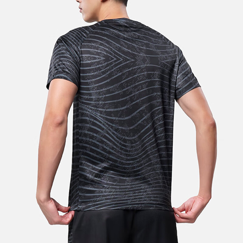 Under Armour Men's Short-Sleeve T-Shirt, Quick-Dry Breathable Loose Round Neck Training Running Fitness Wear Jersey