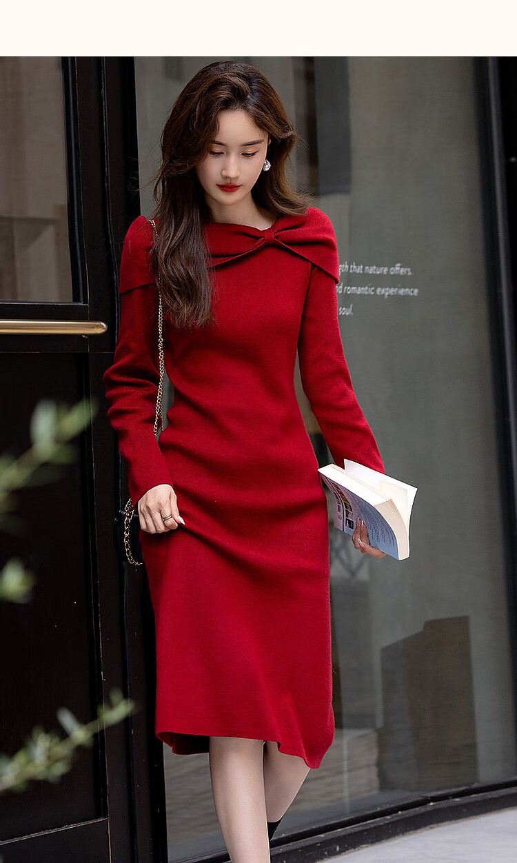 DME French Style Intellectual Lady Butterfly One-Shoulder Knitted Midi Dress for Autumn and Winter 8