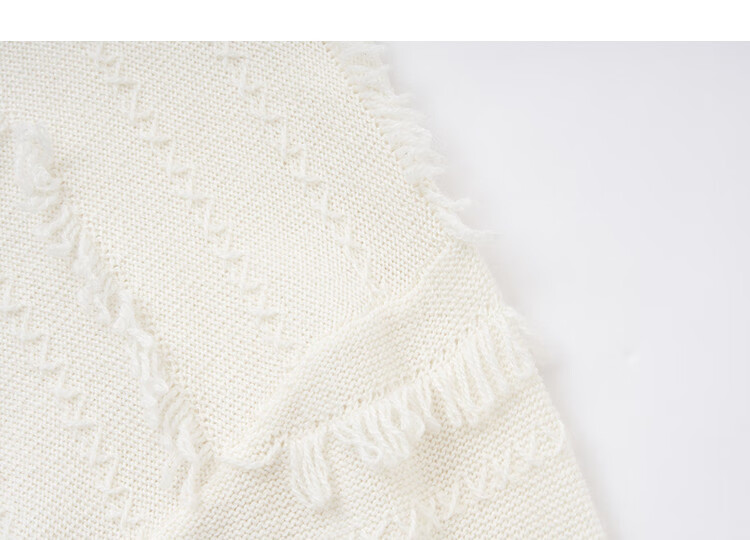 Demana [Yunmu Liuguang] Winter Fluffy Jacquard Lambswool Tassel Drop Shoulder Loose Knit Sweater for Women 4