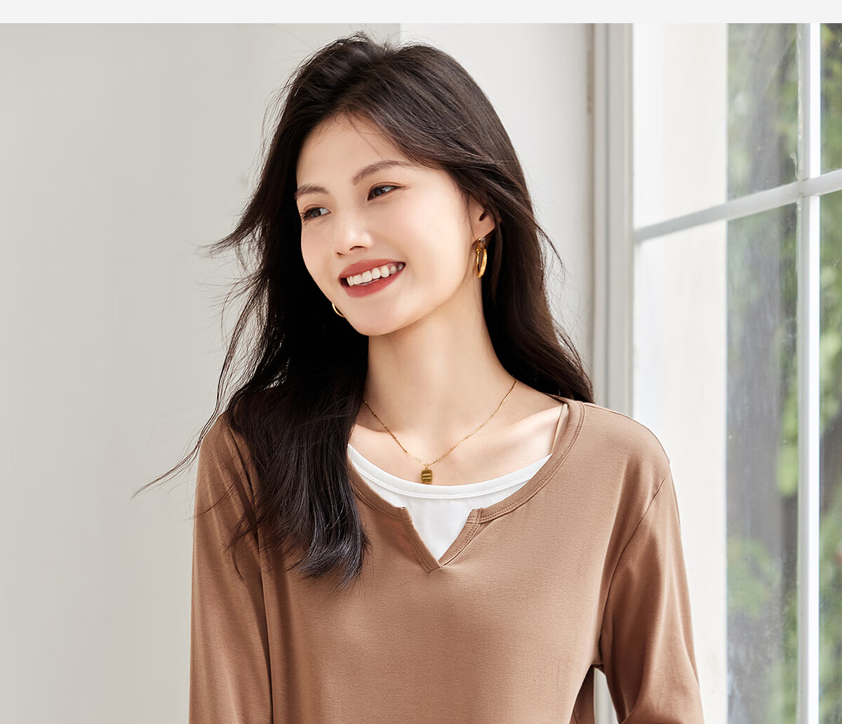 Taxiang Long-Sleeve T-Shirt for Women, Wilderness Maillard Small V-Neck Faux Two-Piece Top T-Shirt Spring Autumn Contrasting Color Base Shirt T143T2042 13