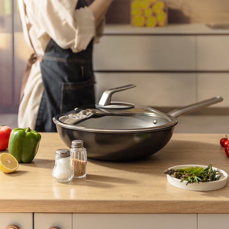 CARL MERTENS Flagship Pure Titanium Wok 28cm Non-Coated Non-Stick Stir-Fry Pan with Lid for Gas Stove And Induction Cooker MTiW28