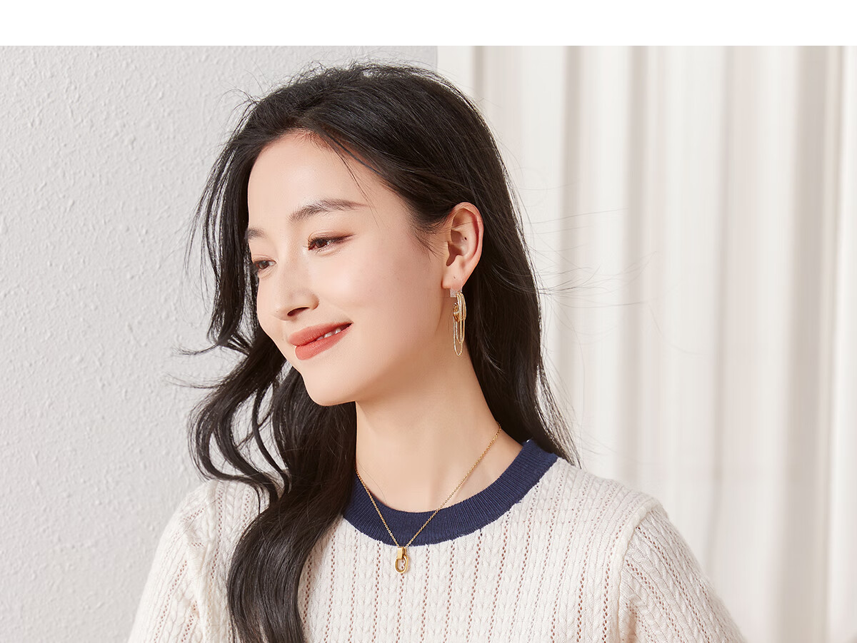 Chushen Spring And Autumn Knitted Sweater for Women, Fashionable Color-Block Round Neck Pullover Versatile Sweater Top S13KZ3554 White 18