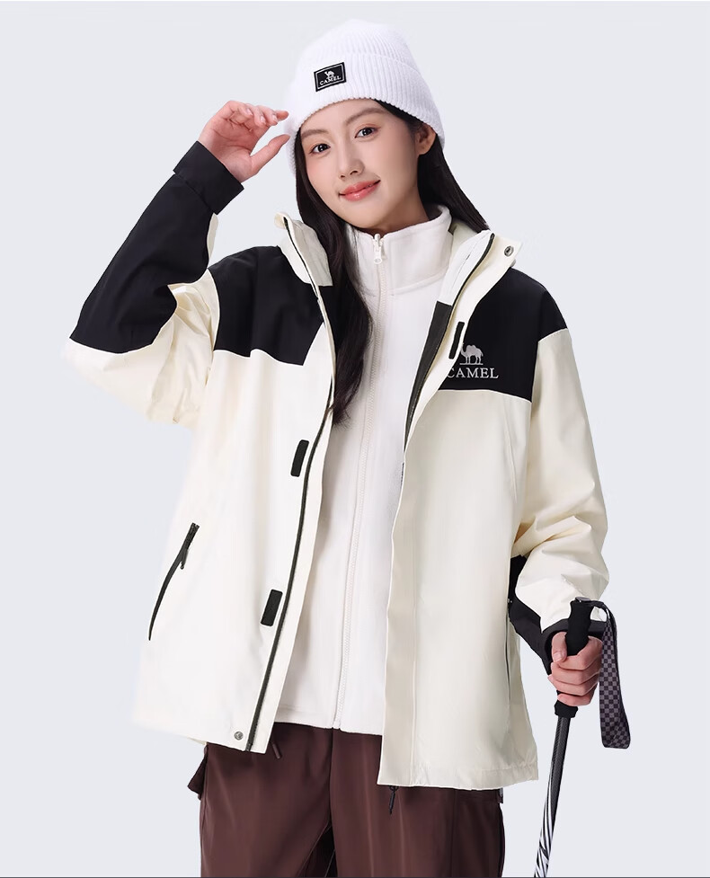 CAMEL Women's Three-In Jacket, Casual Outdoor Windproof And Waterproof Mountaineering Coat, 734CATG614, Phantom Black, Size S 13